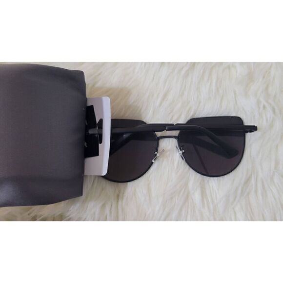 SMNY A Steve Madden Brand Cat Eyed Sunglasses Black - Picture 4 of 7